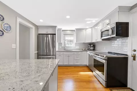 214 High St, Reading, MA 01867 photo 15