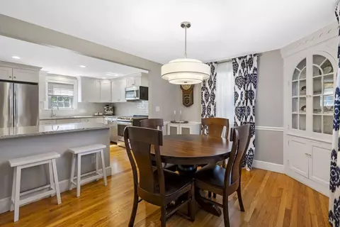 214 High St, Reading, MA 01867 photo 8