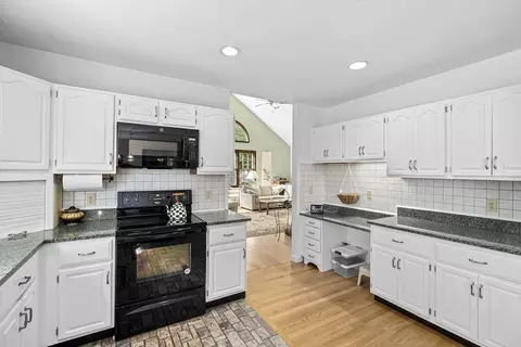 129 Old Barn Path, Marshfield, MA 02050 photo 5