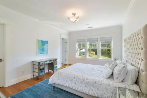 Bedroom - 501 Eel River Rd, Barnstable, MA 02655 photo 4 of 5