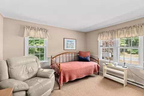 Bedroom - 20 Volunteer Rd, Hingham, MA 02043 photo 4 of 8