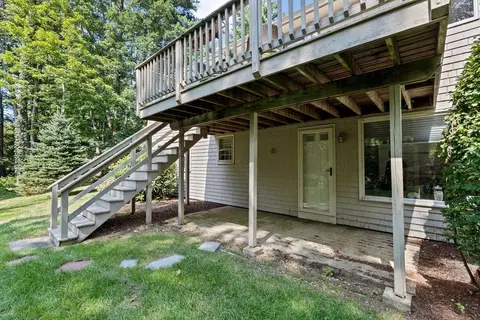 Exterior - 20 Volunteer Rd, Hingham, MA 02043 photo 6 of 9