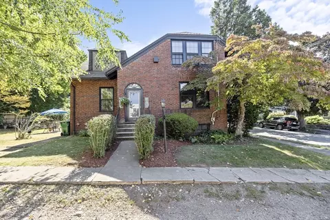 117 Brooks St, Medford, MA 02155