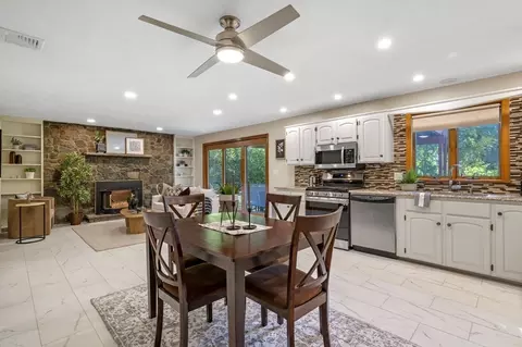 6 Glen Ave, Danvers, MA 01923 photo 10