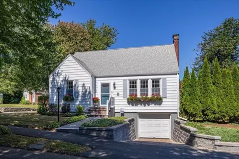 23 Samoset Rd, Dedham, MA 02026