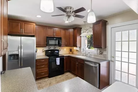 23 Samoset Rd, Dedham, MA 02026 photo 14