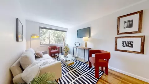 20 Riverside St #3-6, Watertown, MA 02472