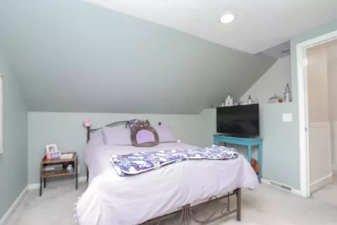 35 Bruce St, Springfield, MA 01109 photo 21