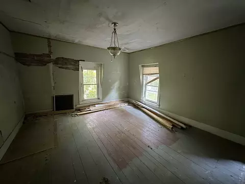 55 Prospect St, Orange, MA 01364 photo 9