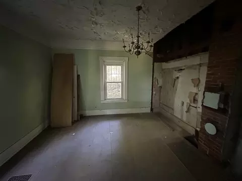 55 Prospect St, Orange, MA 01364 photo 5