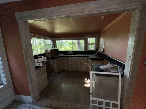 55 Prospect St, Orange, MA 01364 photo 2
