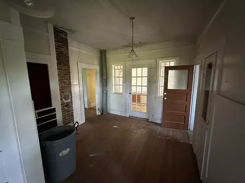 55 Prospect St, Orange, MA 01364 photo 3