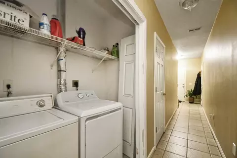 30 Pine Hill Rd # -B, Worcester, MA 01604 photo 23