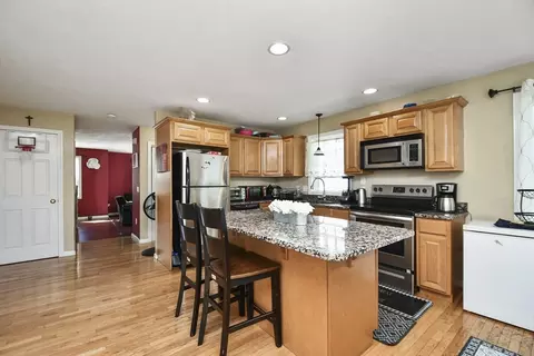 30 Pine Hill Rd # -B, Worcester, MA 01604 photo 5