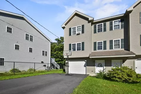 30 Pine Hill Rd # -B, Worcester, MA 01604 photo 3