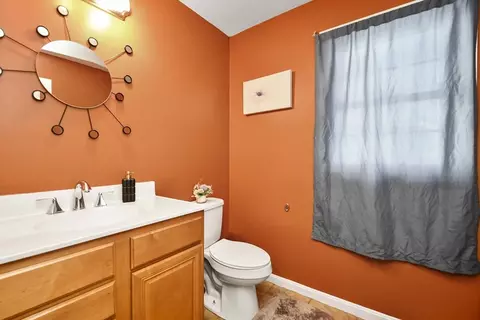30 Pine Hill Rd # -B, Worcester, MA 01604 photo 13