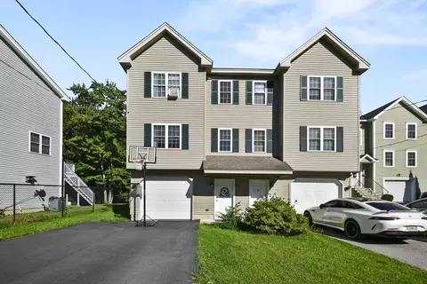 30 Pine Hill Rd # -B, Worcester, MA 01604 photo 2