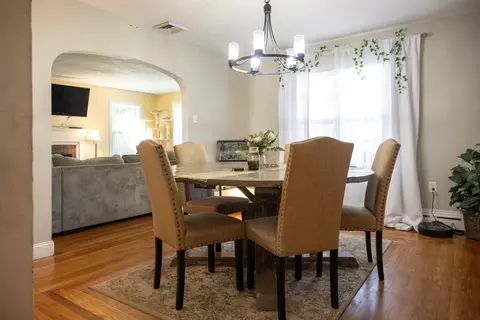587 Granby Rd, Chicopee, MA 01013 photo 12