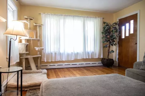 587 Granby Rd, Chicopee, MA 01013 photo 9