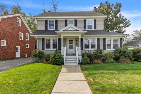 167 Hopkins Pl, Longmeadow, MA 01106