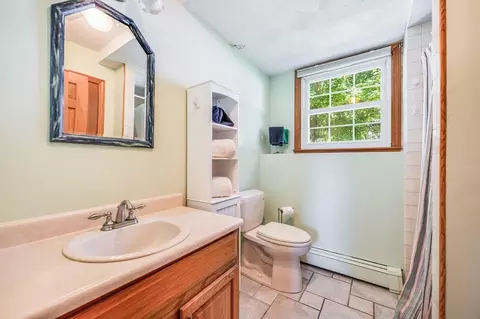 Bath - 15 Parkview Rd, Reading, MA 01867 photo 2 of 2
