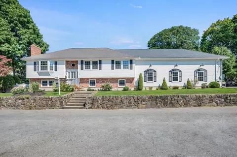 Exterior - 15 Parkview Rd, Reading, MA 01867 photo 9 of 9