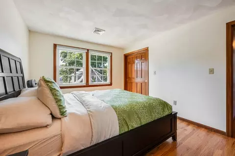 Other - 15 Parkview Rd, Reading, MA 01867 photo 2 of 10