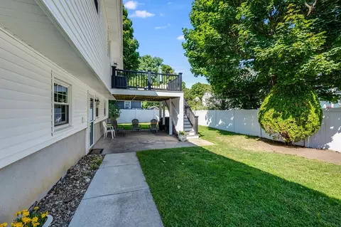 Other - 15 Parkview Rd, Reading, MA 01867 photo 9 of 10