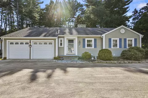 10 Pinewood Dr, West Boylston, MA 01583
