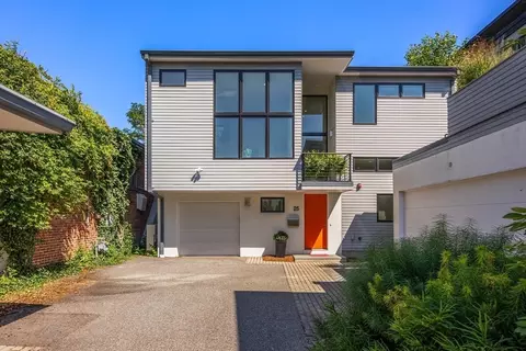 25 Village St #25, Somerville, MA 02143