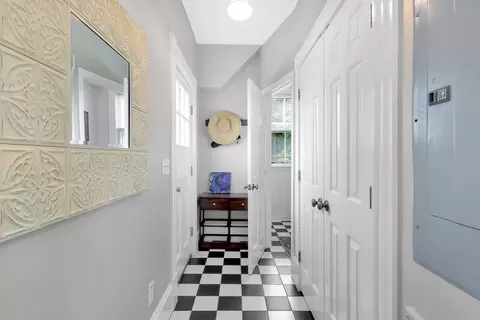 47 Pleasant St #2, Gloucester, MA 01930 photo 27