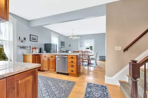 47 Pleasant St #2, Gloucester, MA 01930 photo 15