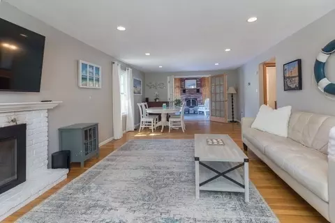 20 Bayberry Rd, Danvers, MA 01923 photo 5