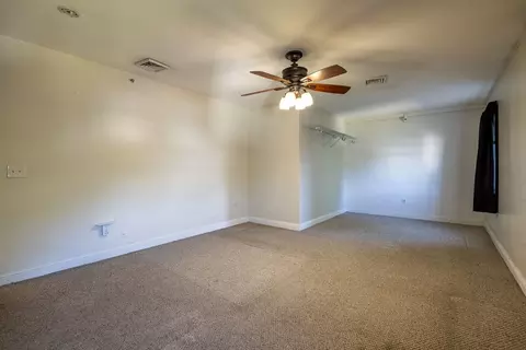 1556 N Main St #10, Fall River, MA 02720 photo 17