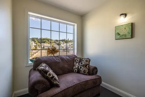 1556 N Main St #10, Fall River, MA 02720 photo 21