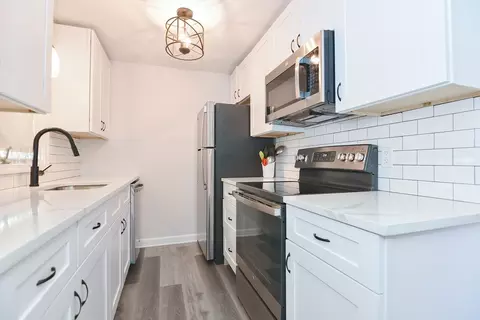 115 Cortland Cir #115, Leominster, MA 01453