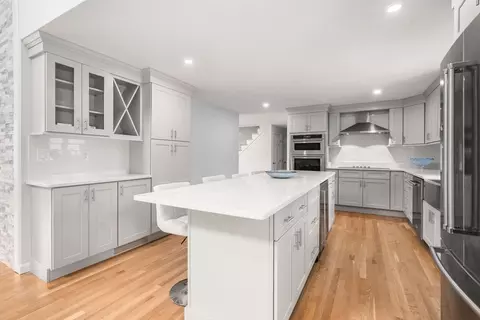 1351 Old Post Rd, Barnstable, MA 02648 photo 11
