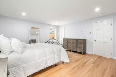1351 Old Post Rd, Barnstable, MA 02648 photo 18