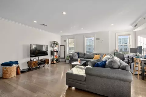 24 Mitchell St #3, Boston, MA 02127