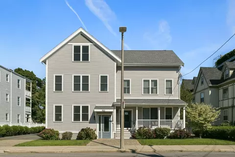 884 Adams St #3, Dorchester Center, MA 02124