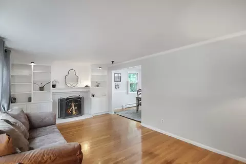 20 Central St, Acton, MA 01720 photo 5