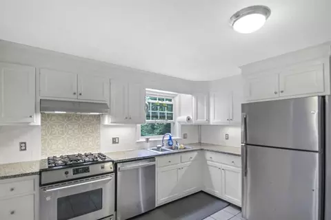 20 Central St, Acton, MA 01720 photo 7