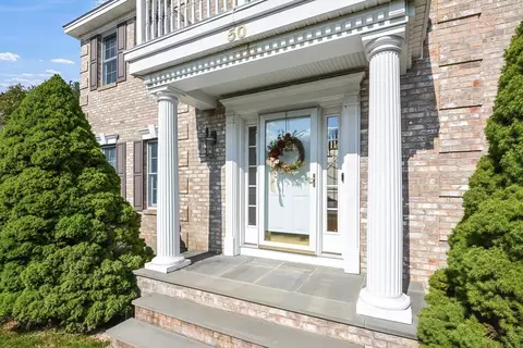 50 Nicolle Ter, Gardner, MA 01440