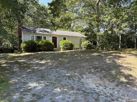 55 Jasons Ln, Plymouth, MA 02360