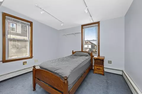 26 Centre St, Winthrop, MA 02152 photo 8