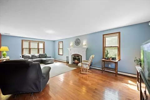 96 County Rd, Hanson, MA 02341 photo 8