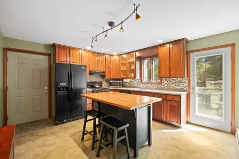 96 County Rd, Hanson, MA 02341 photo 3