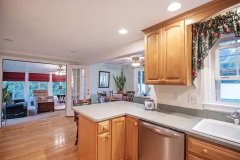 37 Old Jacobs Rd, Georgetown, MA 01833 photo 7