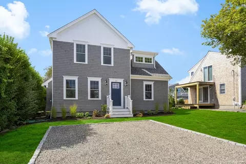 48 Wood Ave, Sandwich, MA 02563