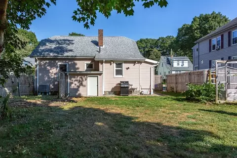 92 Wingold St, Fall River, MA 02720 photo 17